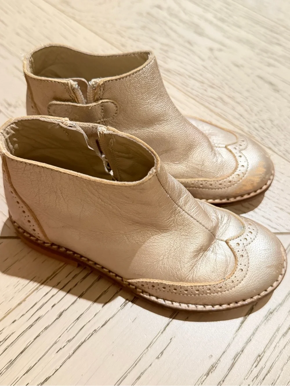 Bonpoint Cream Leather Brogue-Trim Ankle Boots